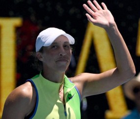 开云集团-卫冕冠军继续前进！凯斯两盘横扫NO.62，豪夺澳网9连胜